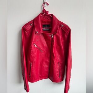 Levi’s faux leather moto jacket
XL